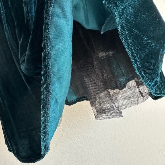 Vintage 90s Green Velvet Off Shoulder Holiday Party Dress Puff Sleeve Size 5/6 - Picture 4 of 9